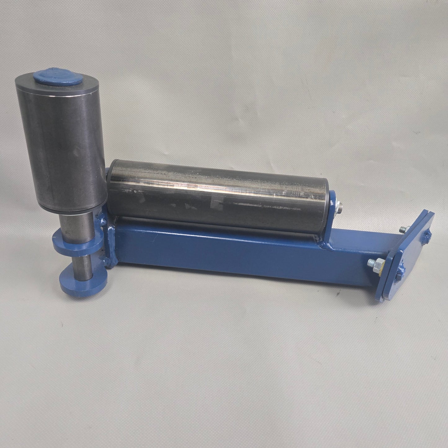 SW150 Lower Double Roller Support Arm